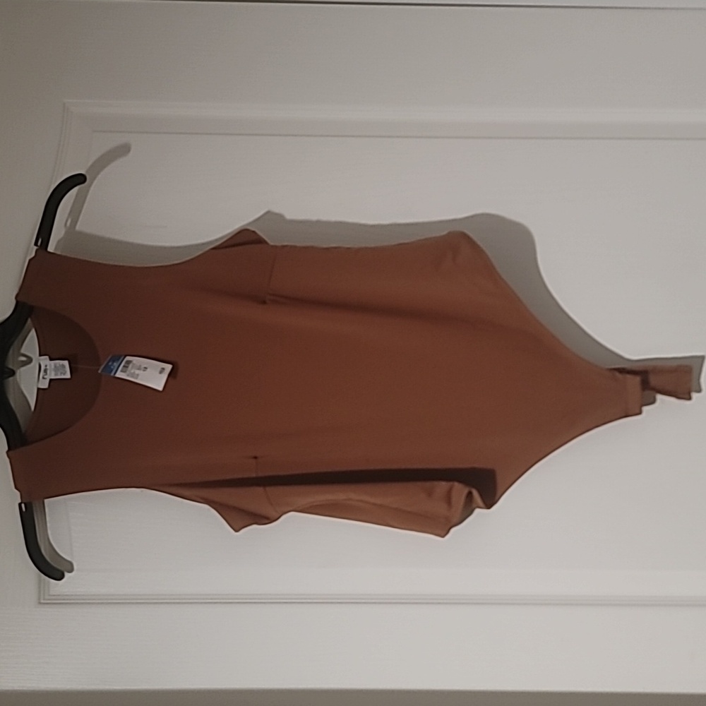 NWT Rue21+ Woman's Plus Sleeveless Bodysuit. Round Neck Sz 1X